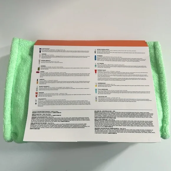 Ulta Beauty Poolside Pack 15PC Set - Picture 2 of 2